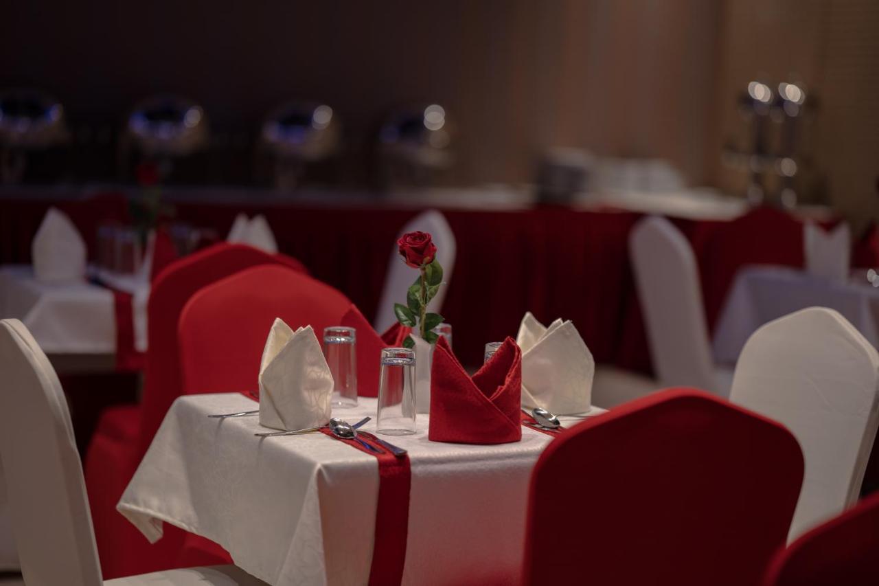 Raha Grand Hotel Dubai Exterior photo