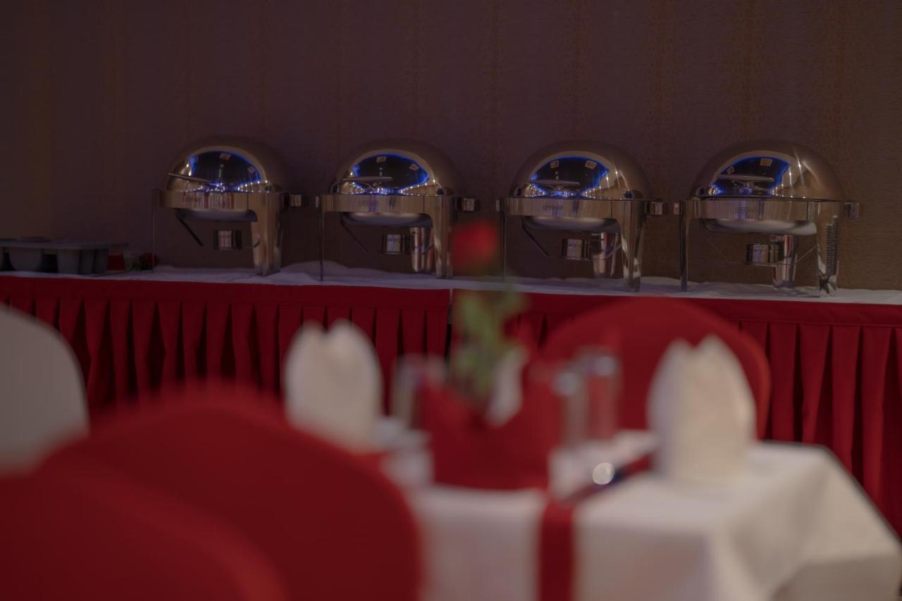 Raha Grand Hotel Dubai Exterior photo