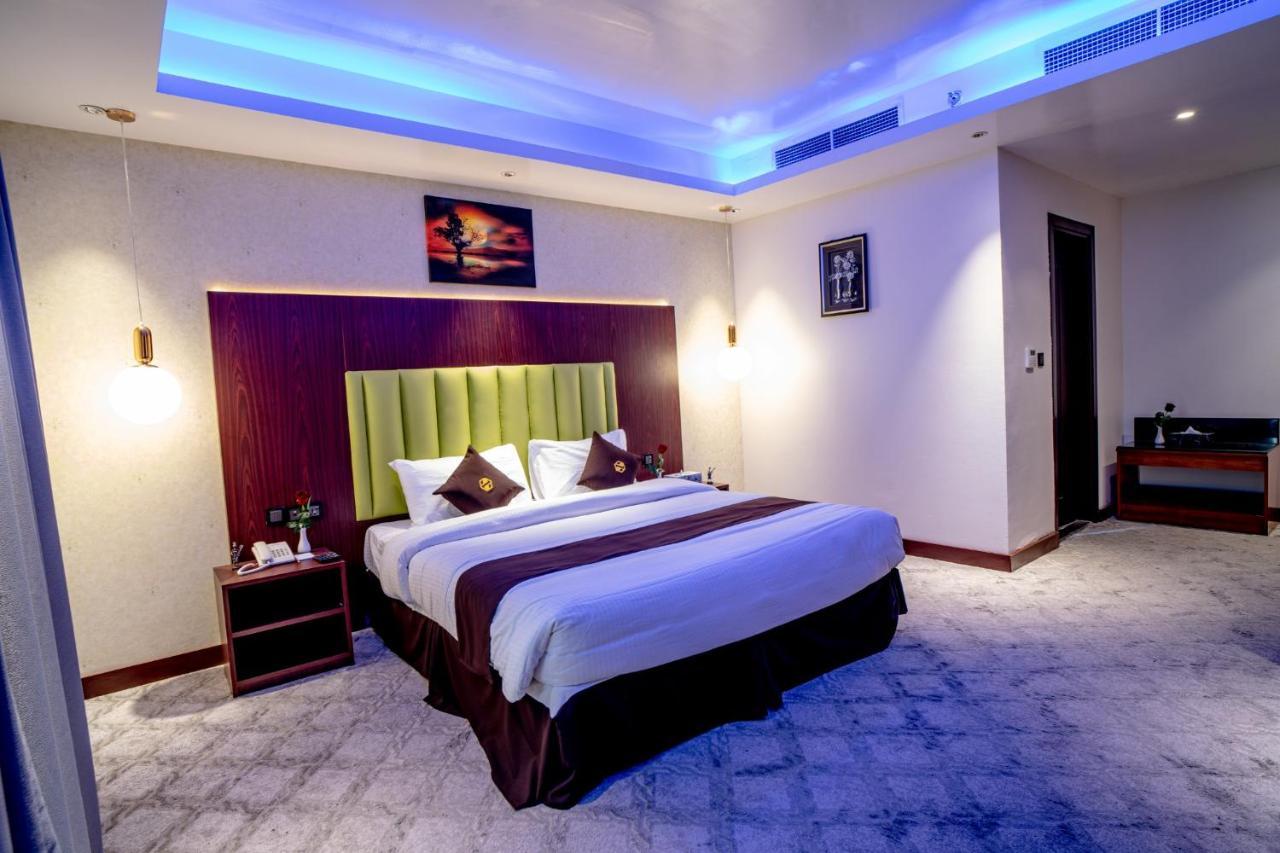 Raha Grand Hotel Dubai Exterior photo